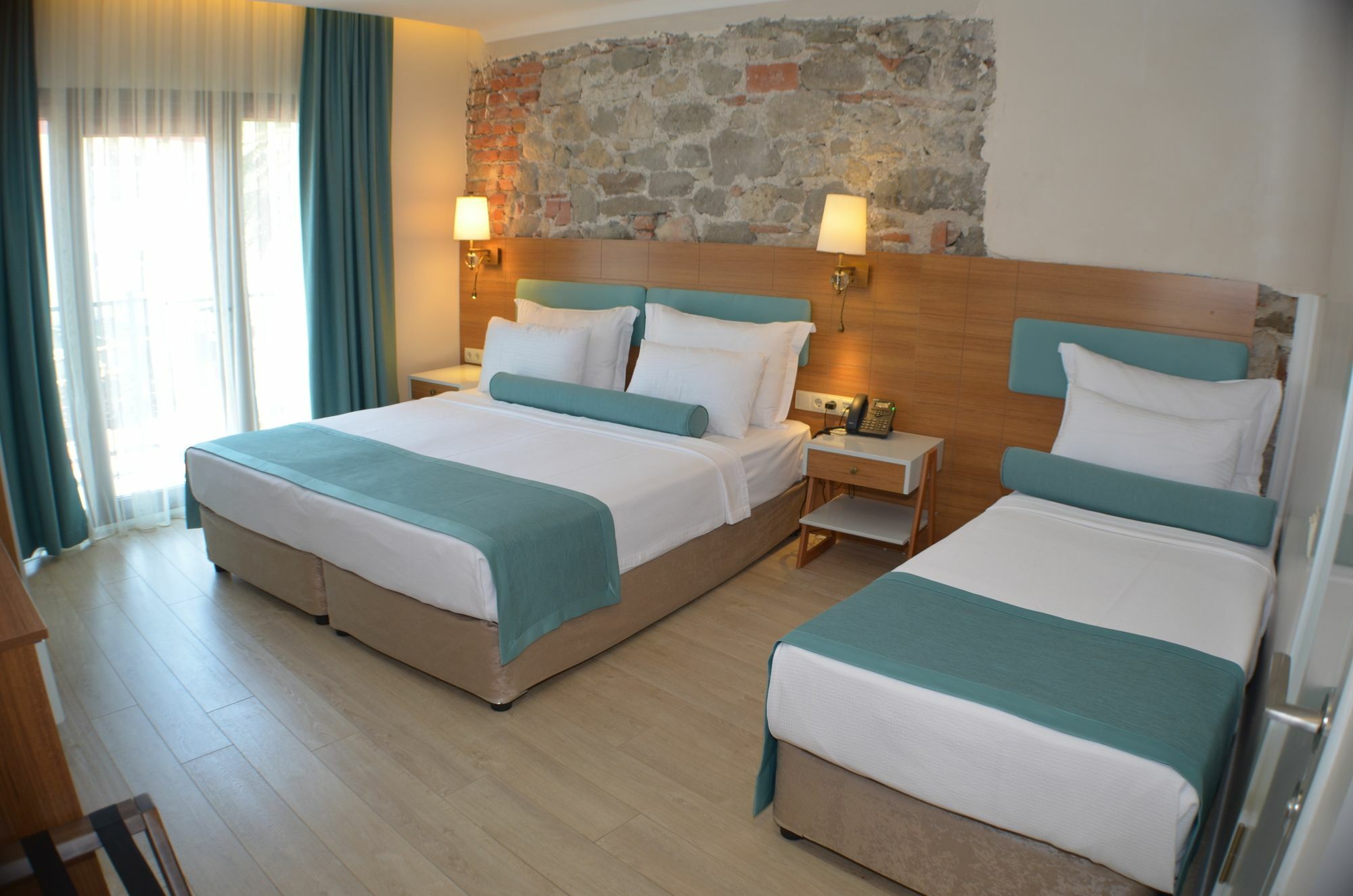 אמסרה Sardinia Otel מראה חיצוני תמונה